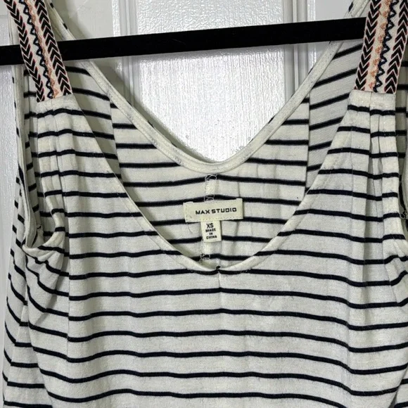 Max Studio Black and White Striped Sleeveless Tank Top - Picture 4 of 7